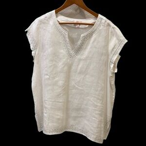 White linen tunic. St. Tropez W. Size XL. Available as a bundle for $30